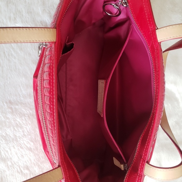 COACH patent leather red purse - Picture 3 of 4